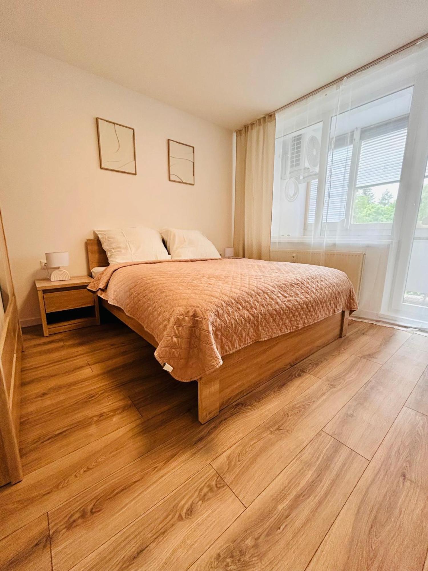 Apartman Novumspot Prešov Eksteriør bilde